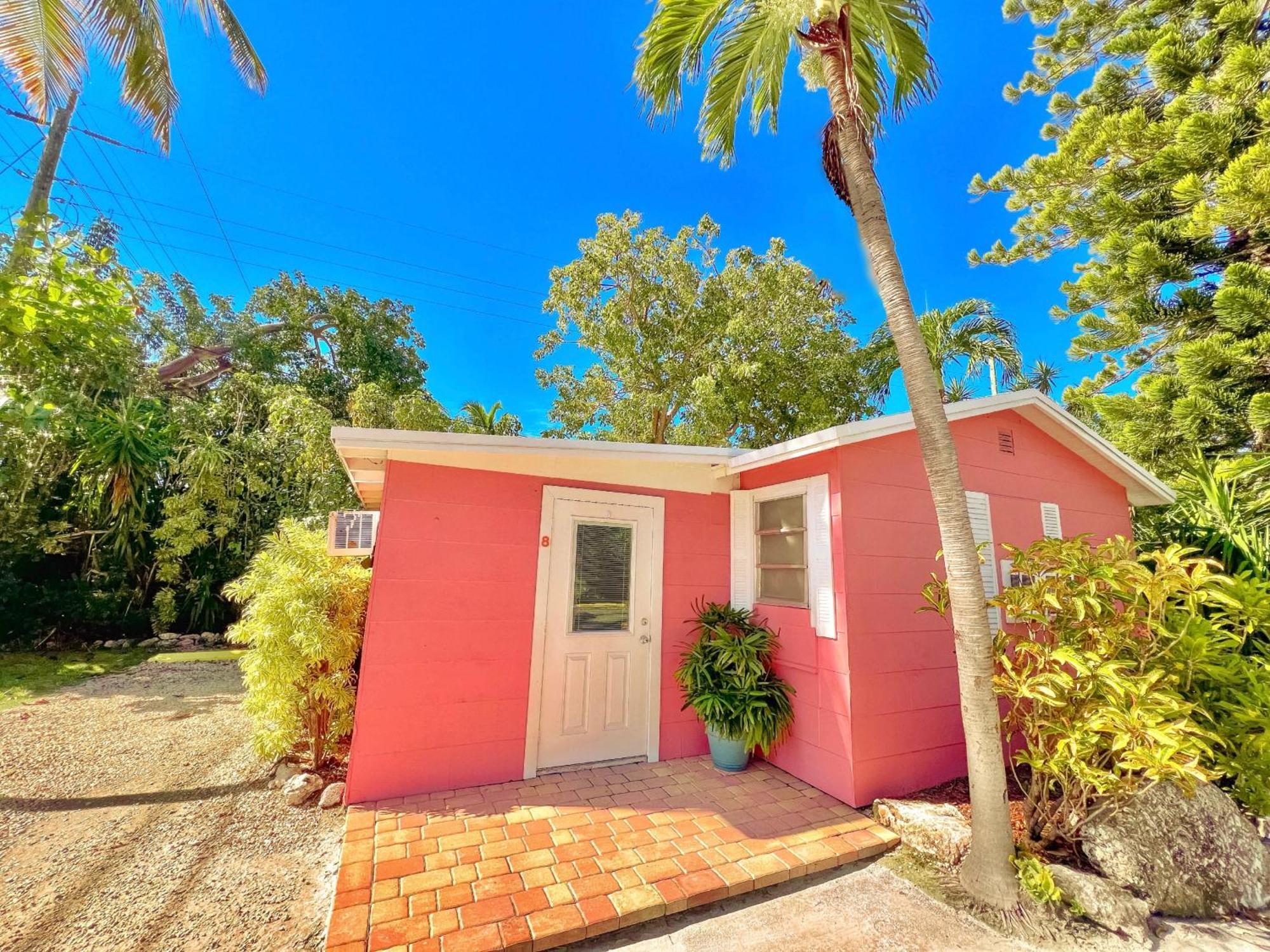 Sunset Cove Beach Resort Key Largo Room photo