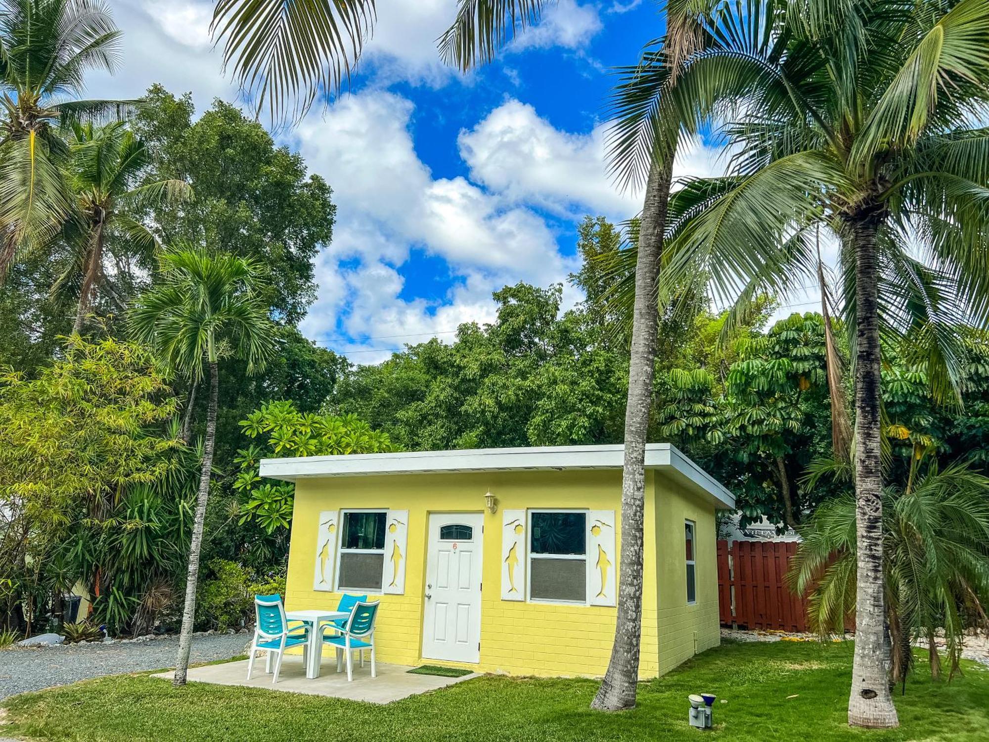 Sunset Cove Beach Resort Key Largo Exterior photo