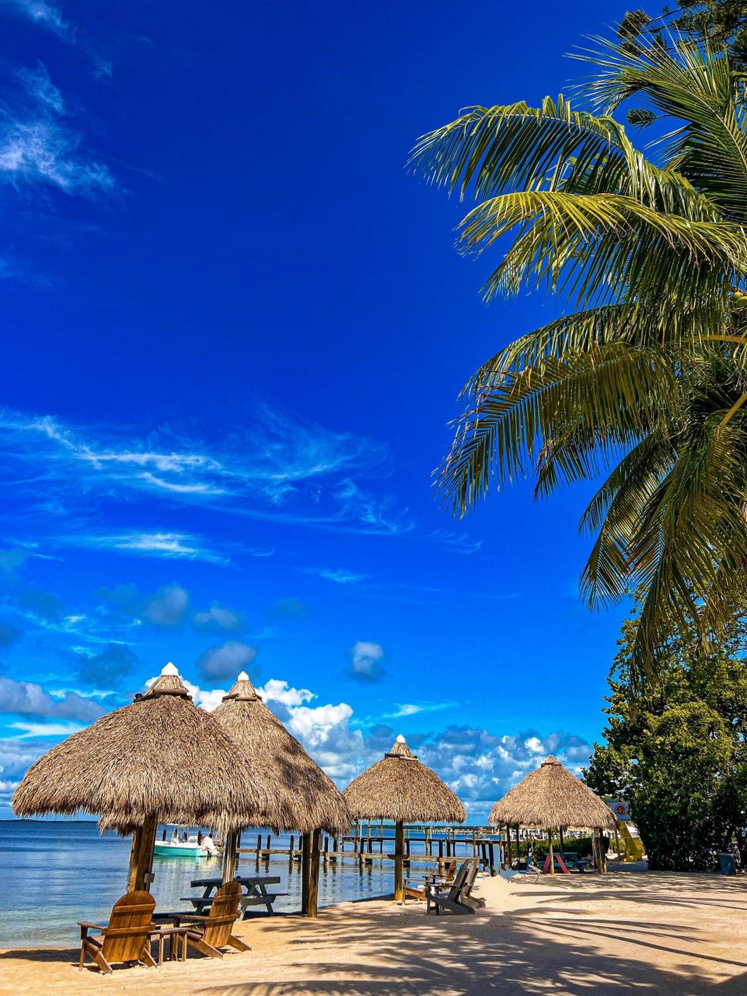 Sunset Cove Beach Resort Key Largo Exterior photo